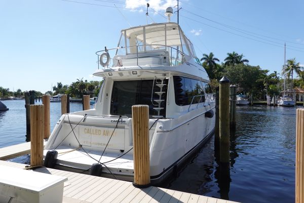 Carver 530 Voyager Pilothouse - main image