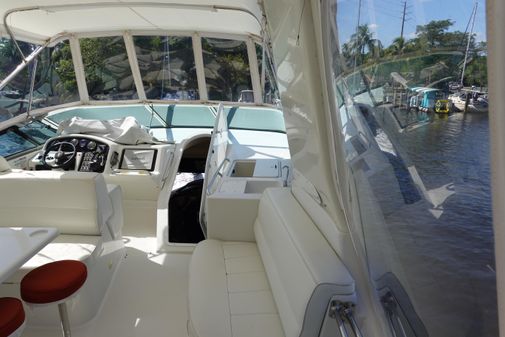 Carver 530 Voyager Pilothouse image