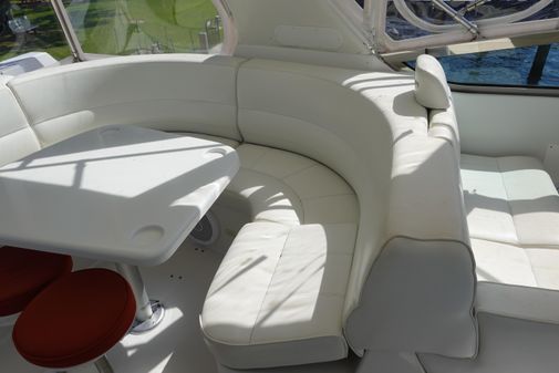 Carver 530 Voyager Pilothouse image