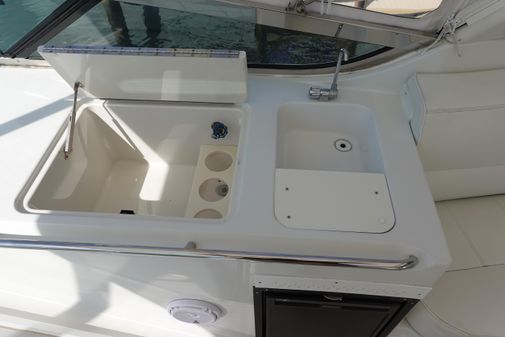 Carver 530 Voyager Pilothouse image