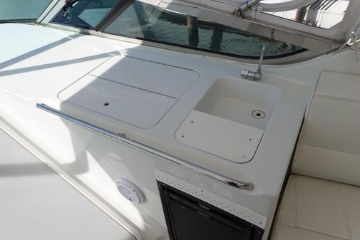 Carver 530 Voyager Pilothouse image