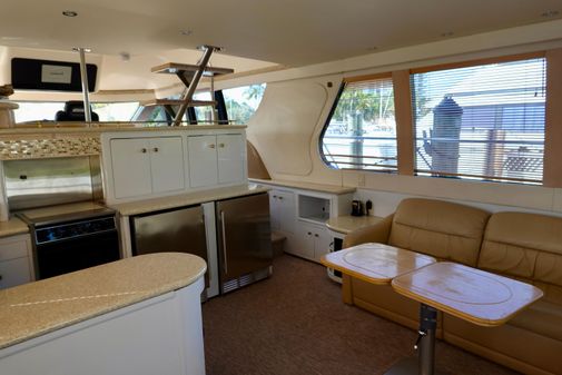 Carver 530 Voyager Pilothouse image