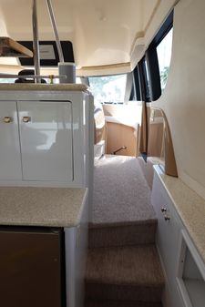 Carver 530 Voyager Pilothouse image