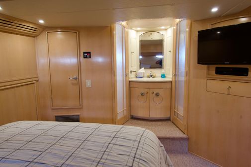 Carver 530 Voyager Pilothouse image