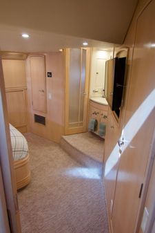 Carver 530 Voyager Pilothouse image