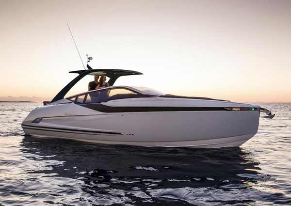 Fairline F-LINE-33 image