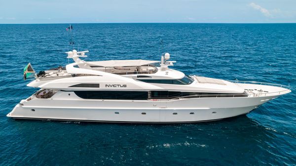 Palmer Johnson 123 Sports Flybridge Series 
