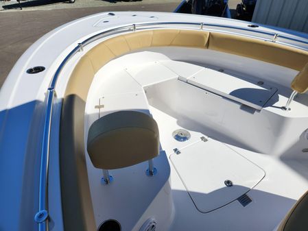 Sportsman OPEN-232-CENTER-CONSOLE image