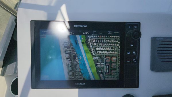 Navigator 5400 image