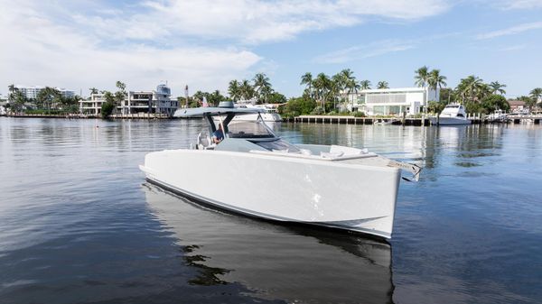 Tesoro T38 Cruiser