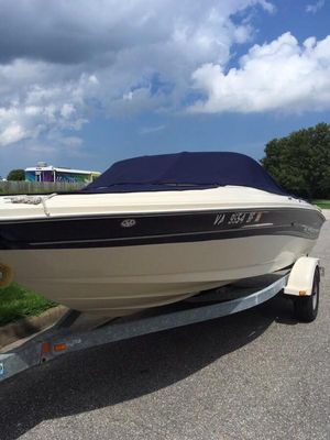 Sea Ray 185 Sport - main image
