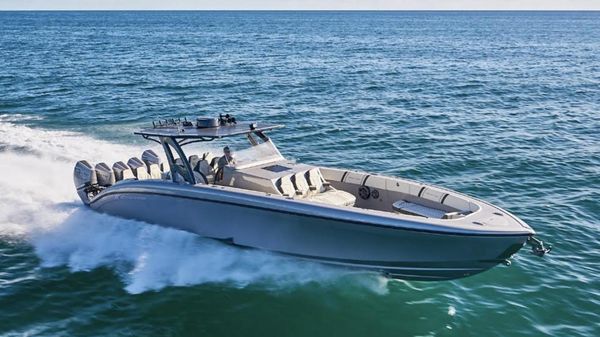 Midnight Express 43' Solstice