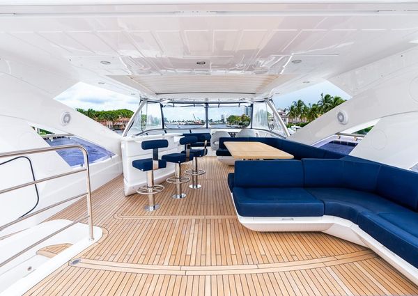 Sunseeker 86 Yacht image