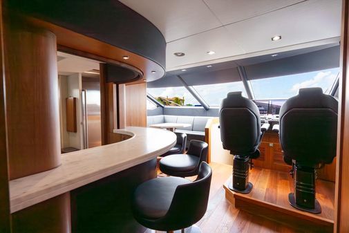 Sunseeker 86 Yacht image