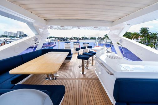 Sunseeker 86 Yacht image