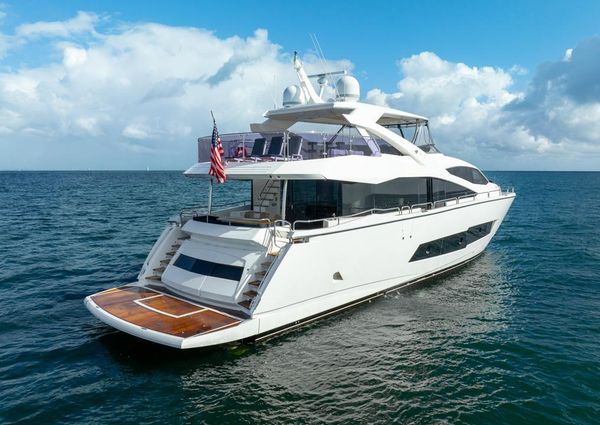 Sunseeker 86 Yacht image