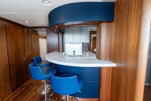 Sunseeker 86 Yacht image