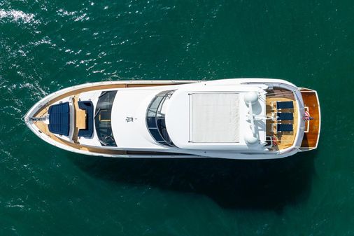 Sunseeker 86 Yacht image