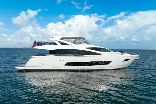 Sunseeker 86 Yacht image