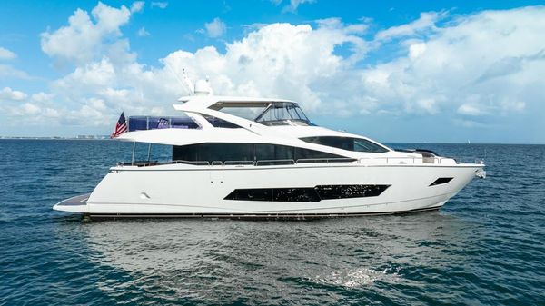 Sunseeker 86 Yacht