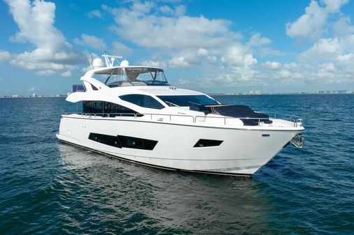 Sunseeker 86 Yacht image