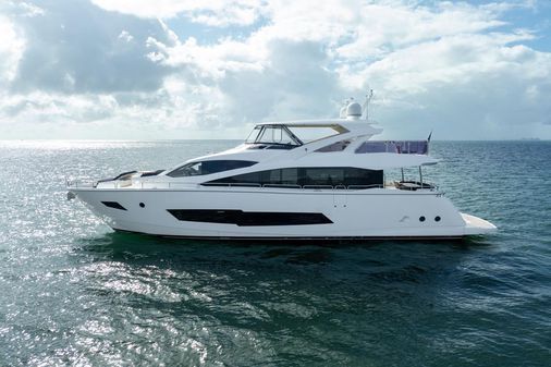 Sunseeker 86 Yacht image