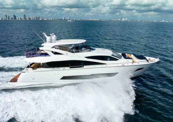 Sunseeker 86 Yacht image