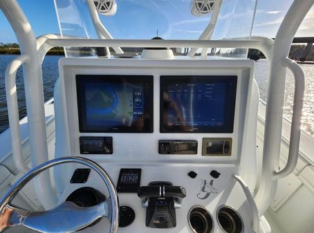 Yellowfin 36 Offshore image