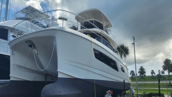 Aquila 44 