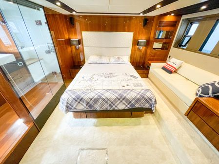 Fairline Squadron 65 image