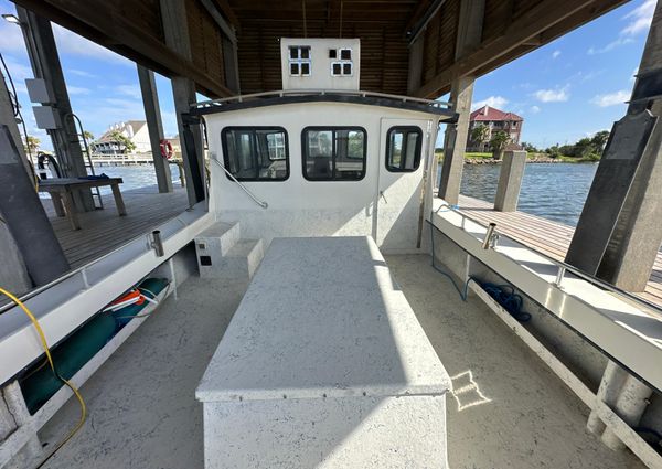 Custom Jefferson Fiberglass - 32 Laffite Skiff image