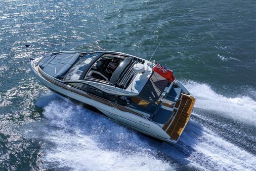 Fairline TARGA-40 image