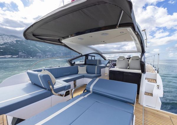 Fairline TARGA-40 image