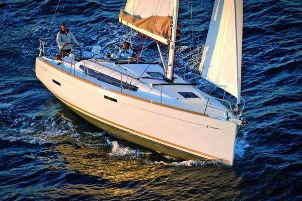 Jeanneau Sun Odyssey 389 - main image