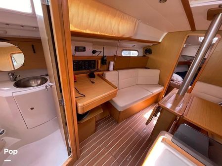 Jeanneau Sun Odyssey 36i Performance image