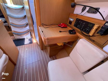 Jeanneau Sun Odyssey 36i Performance image