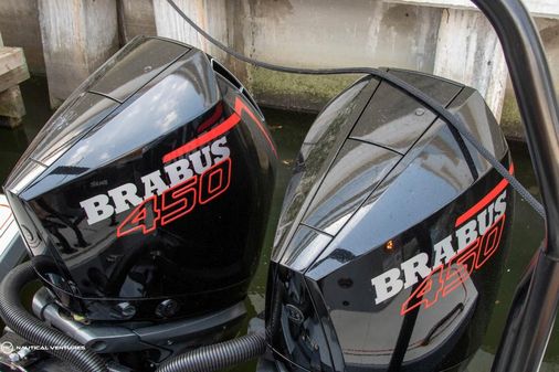 BRABUS Brabus Shadow 900 XC image
