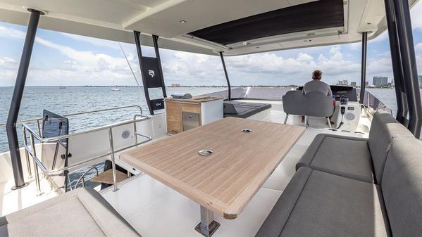 Fountaine Pajot MY.6 image