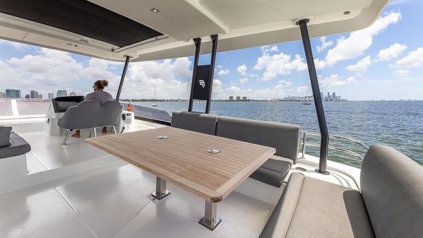 Fountaine Pajot MY.6 image