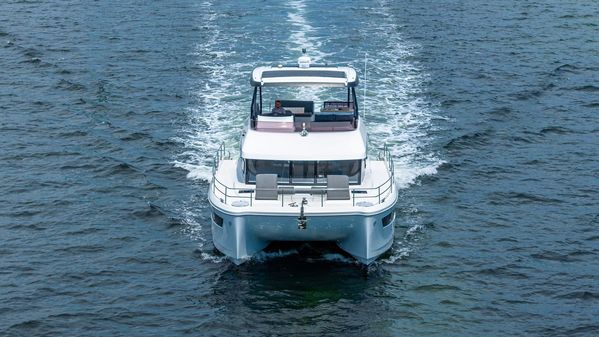 Fountaine Pajot MY.6 image