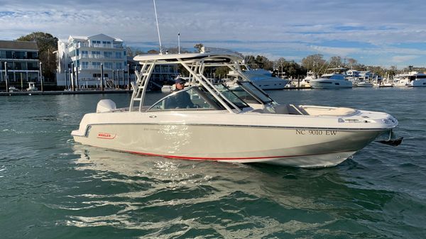 Boston Whaler 230 Vantage