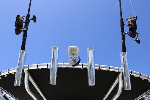 Sea-born LX21-CENTER-CONSOLE image