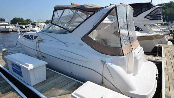 Bayliner 3055 Avanti Sunbridge 