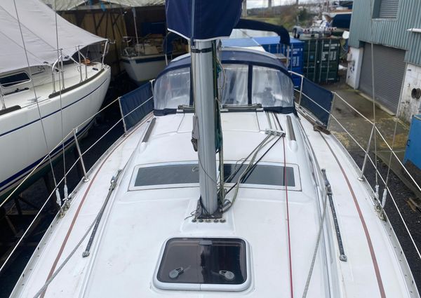 Beneteau OCEANIS-CLIPPER-323 image