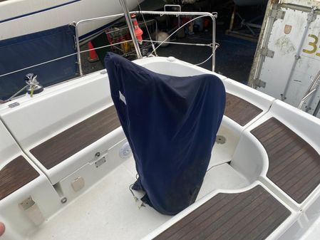 Beneteau OCEANIS-CLIPPER-323 image