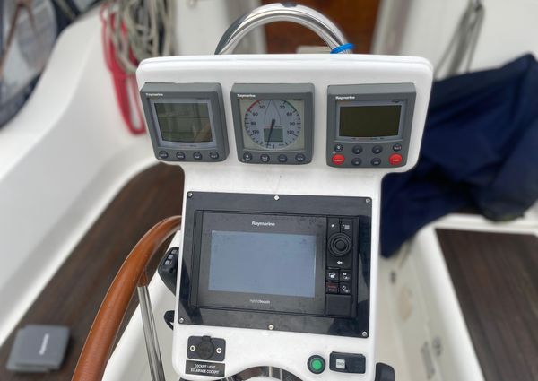 Beneteau OCEANIS-CLIPPER-323 image