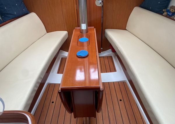 Beneteau OCEANIS-CLIPPER-323 image