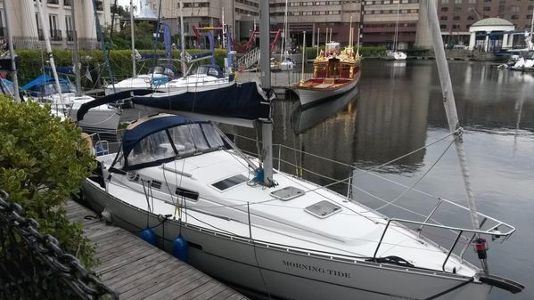 Beneteau OCEANIS-CLIPPER-323 image