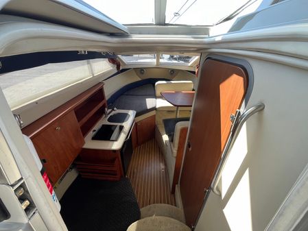 Bayliner 266 Discovery image