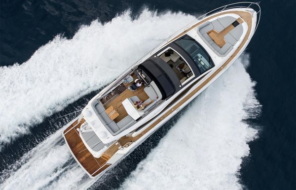 2025 Fairline Phantom 65